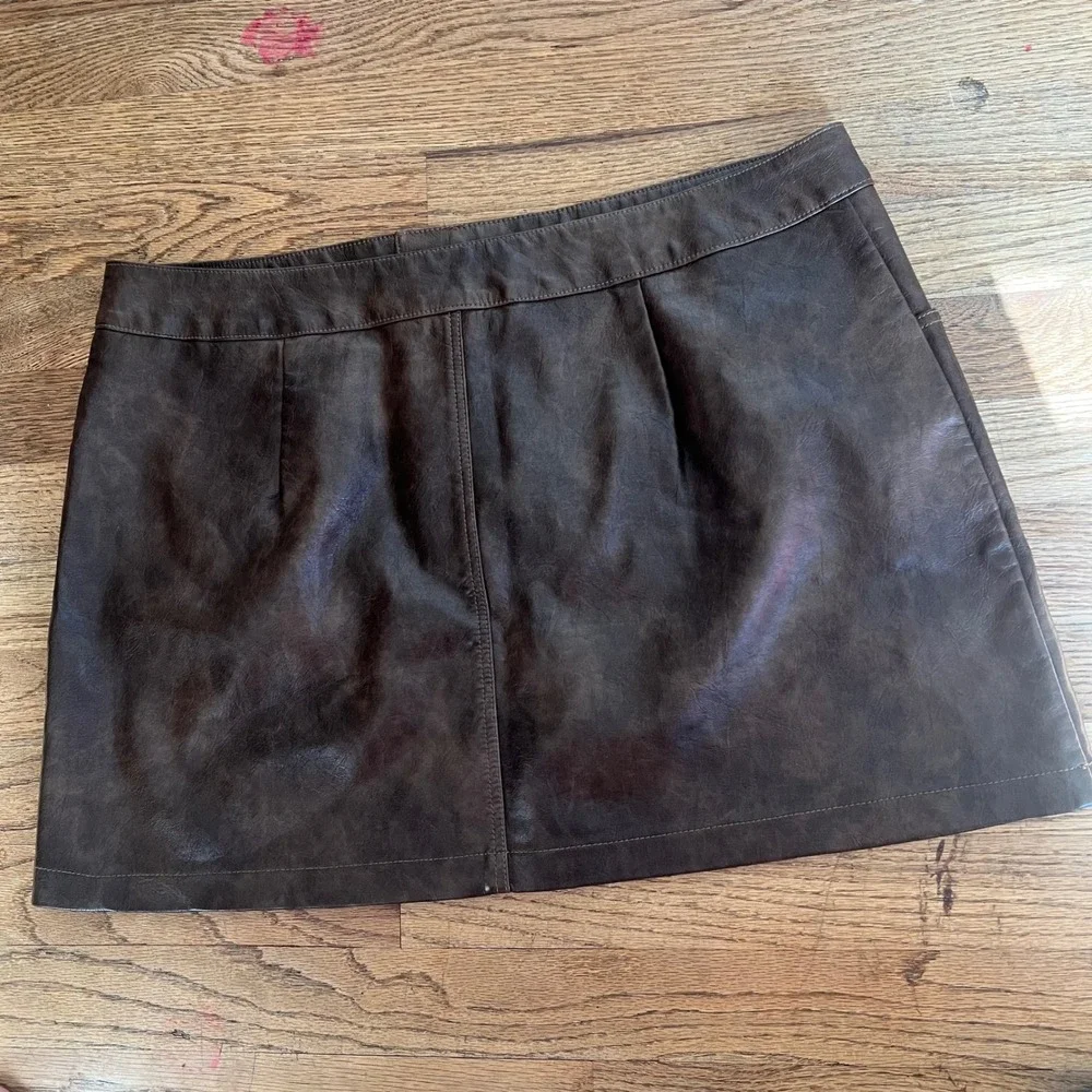 Cider Brown Faux Leather Mini Skirt Distressed A-Line Pockets XL